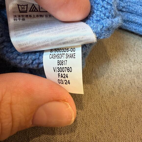 Baby Gap Blue CashSoft Cardigan Sweater Boy 0-3 Months SOFT Buttons Pockets - Picture 8 of 9